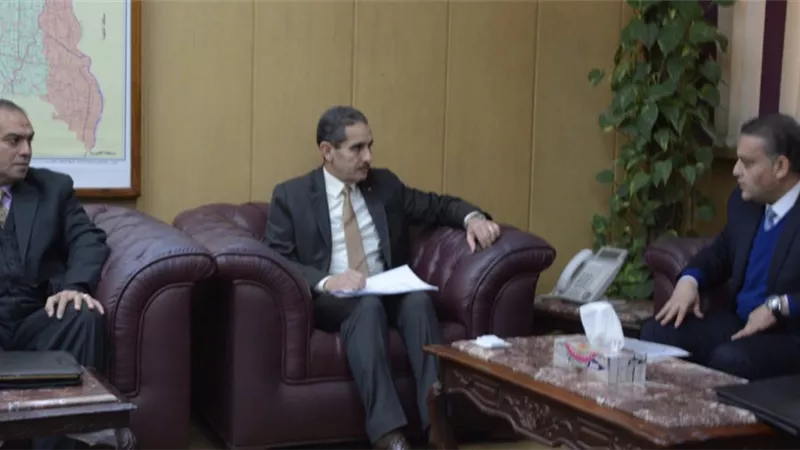 محافظ الغربية يلتقى رئيس قطاع موارد بيانات المعلومات بمجلس الوزراء