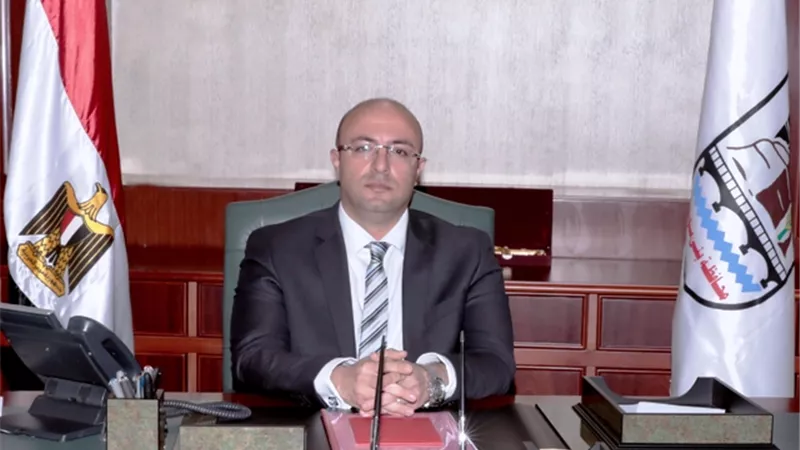 محافظ بنى سويف يطمئن على استعدادات استقبال عيد الميلاد وراس السنه