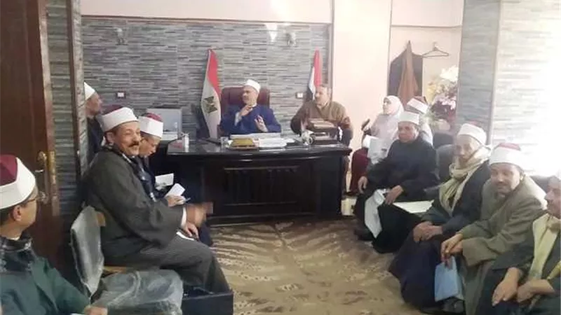 قرارات هامة لوكيل أوقاف أسيوط فى اجتماعه بمديرى الإدارات...صور