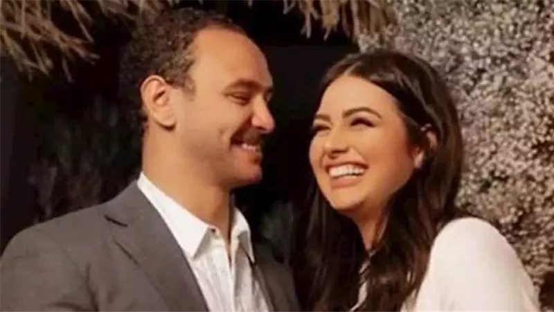 احدث صورة لهنادى مهنا وأحمد صالح فى بداية العام الجديد