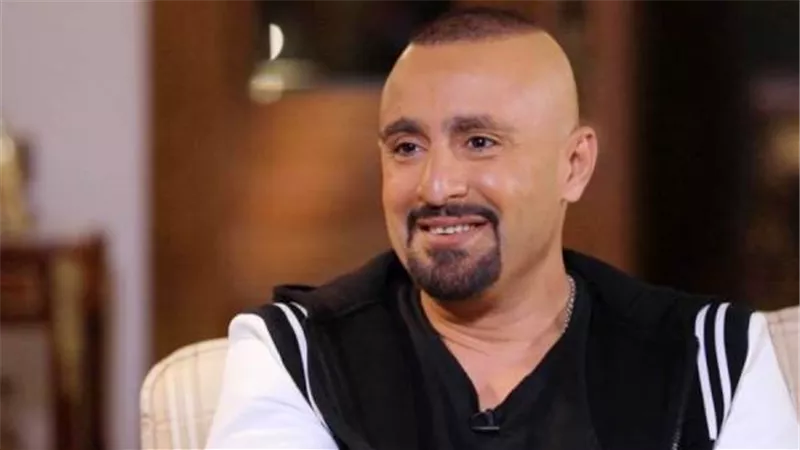 سر إطلاق لقب على احمد السقا 