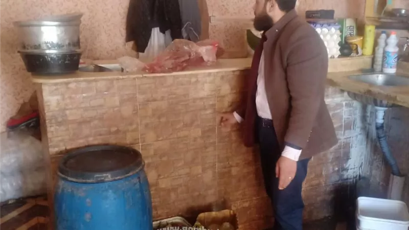 21 محضر واعدام مواد غذائية فى رأس السنة بمطروح