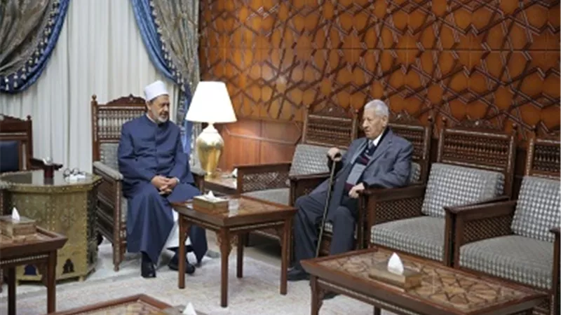 الإمام الأكبر: العمل بالأزهر متواصل لاستقصاء القضايا المعاصرة ومعالجتها