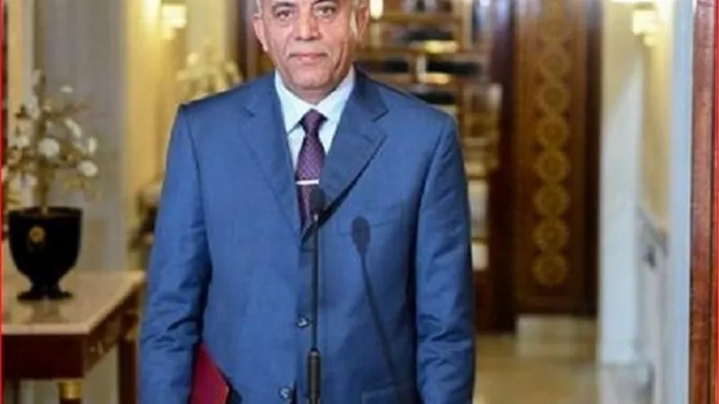 الجملي يقدم تشكيلة الحكومة التونسية الجديدة للرئيس