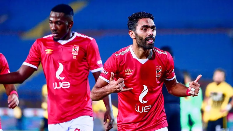 برنامج تأهيلى لثنائى الأهلى استعدادًا للمشاركة أمام أف سى مصر