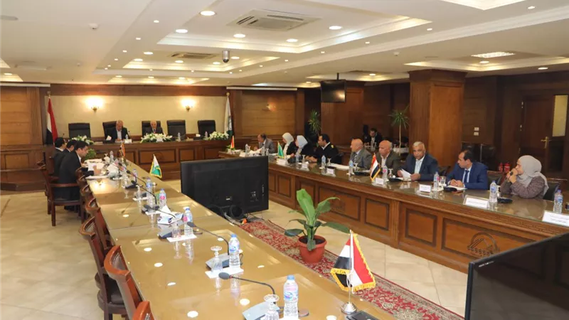 محافظ الجيزة: 230 مليون جنيه لتطوير منظومة الطرق بالعام الحالى