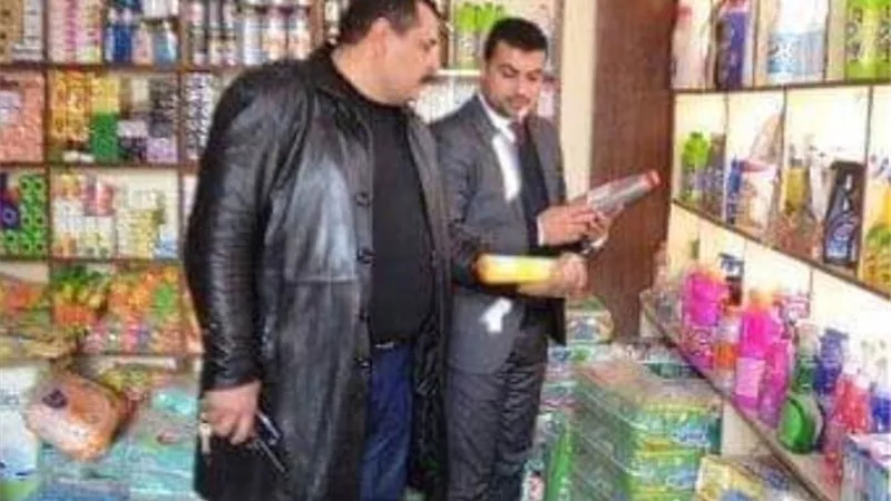 محافظ كفرالشيخ يتابع الحملة المكبرة علي محلات البقالة والجزارة ببيلا