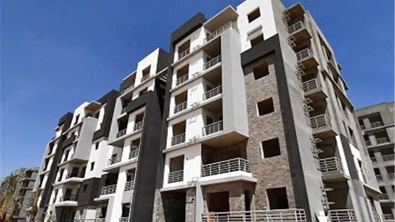 وزير الإسكان يستعرض إنجازات9 مدن جديدة بالصعيد 2019