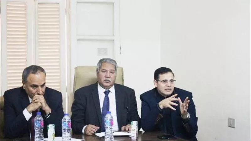 عبد المحسن سلامة يؤكد علي دور الإعلام في زيادة المشاركة الإجتماعية لتمويل المشروعات الخدمية