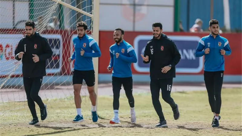 إكرامي ينتظم في مران حراس الأهلي