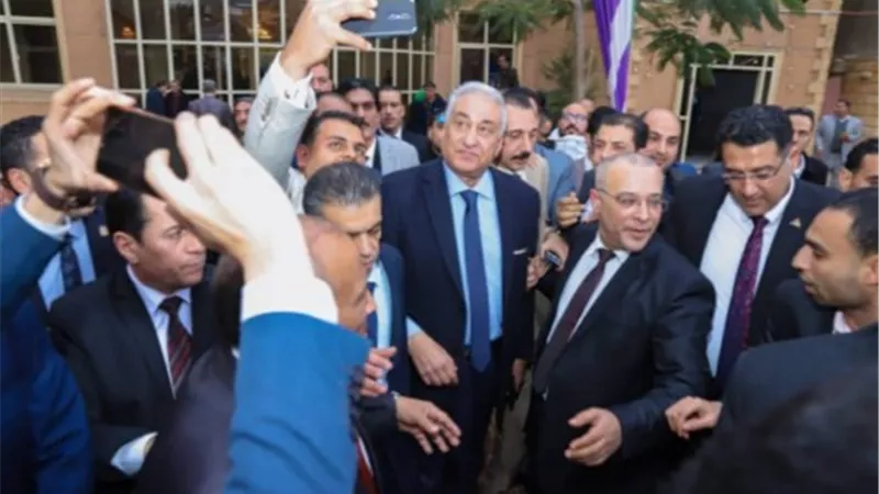 عاشور: افتتاح المرحلة الأولى لمبنى النقابة الجديد قريبا