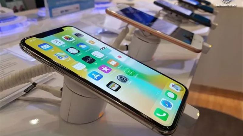 فيروس الإنفلونزا ينتشر بسرعة بين البريطانيون.. والسبب آيفون