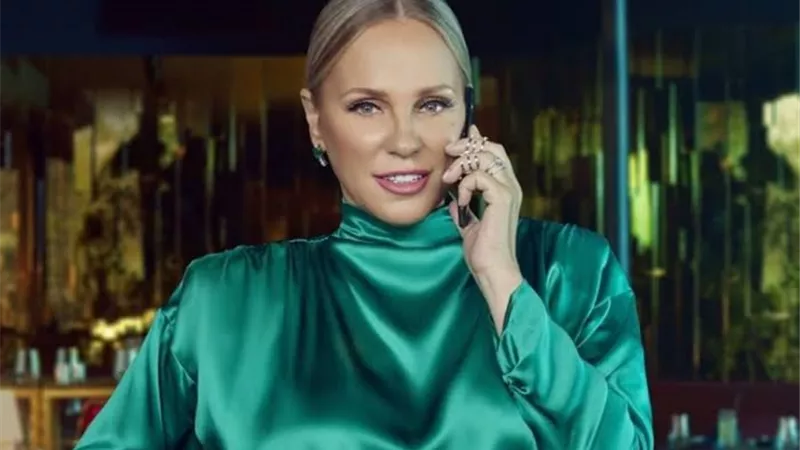 شيرين رضا تشن هجوما على متحرش فتاة المنصورة