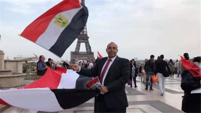الجالية المصرية بفرنسا: نقف خلف القيادة السياسية .. ووقت الحروب لا مجال لتعدد الاراء