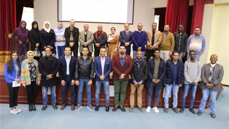 وزارة الرياضة تستقبل المشاركين في مؤتمر المبادرات الشبابية باستخدام تكنولوجيا المعلومات