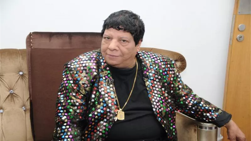 نجل شعبولا يهدى لوالده اغنية جديدة 