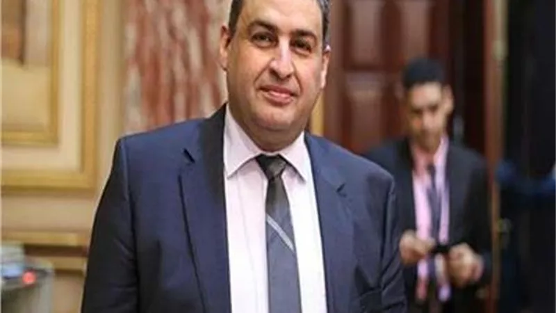 النائب محمد العقاد يطالب بمقاطعة المنتجات والاعمال الفنية التركية
