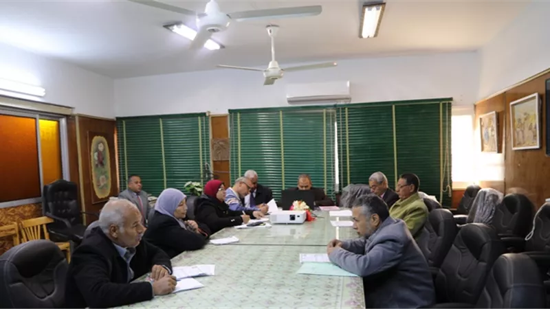 انتظام لجان إمتحانات النقل بمدارس الوادى الجديد