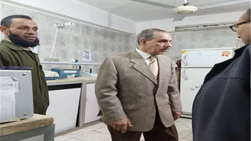 محافظ كفرالشيخ يتفقد عيادات التأمين الصحي 