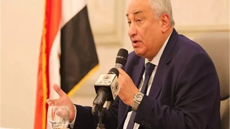 ننشر تفاصيل الاجتماع الطارئ لاتحاد المحامين العرب..صور