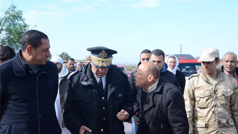 بالرغم من سوء الاحوال الجويه الازاله مستمره علي تعديات مريوط
