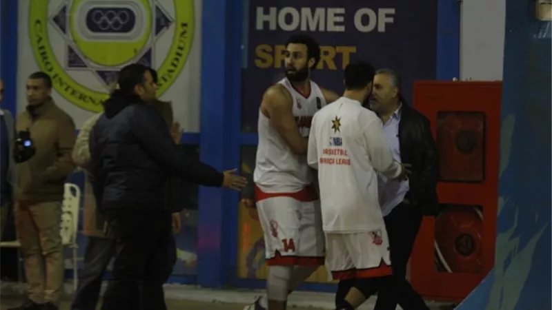 إيقاف المدير الفني للزمالك لهذا السبب