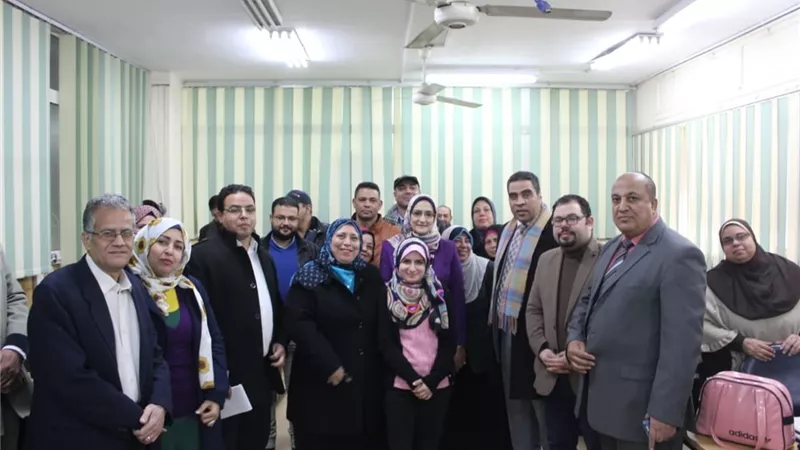 الدكتورة نيفين محمد موسى تستهل نشاطها بجولة في دار الكتب