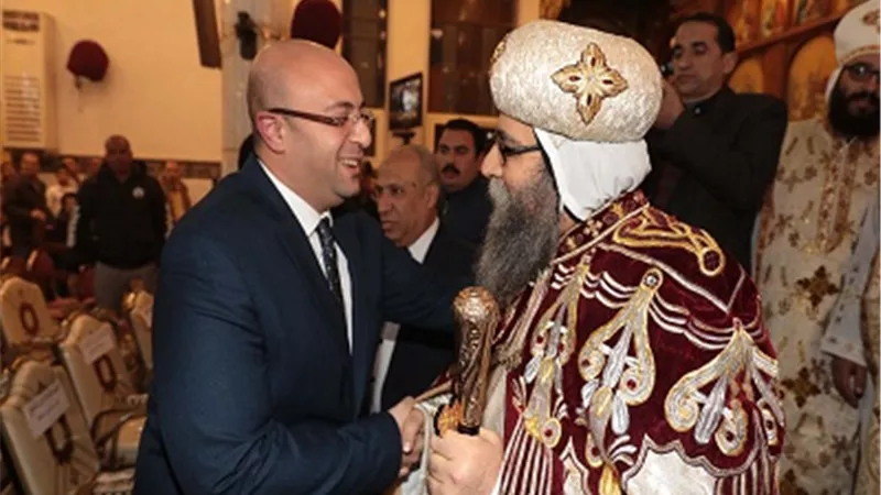 محافظ بني سويف يشهد قداس عيد الميلاد بمطرانية ببا