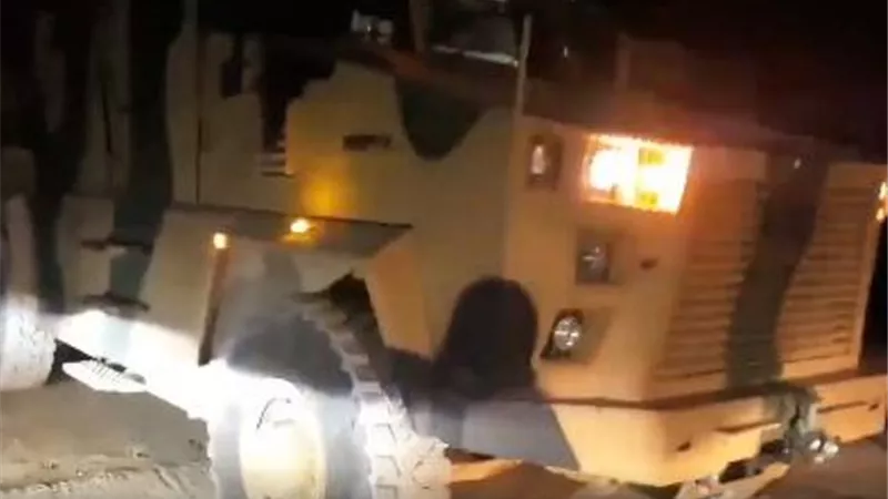 الجيش الليبى يسيطر على مدرعات تركية فى سرت