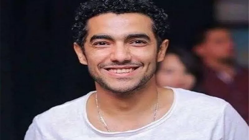 غياب الفنان ميدو عادل عن العرض الخاص لفيلمه 
