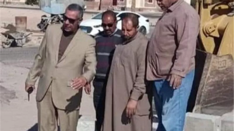 عبد العظيم يتابع أعمال التجميل لحى توشكى
