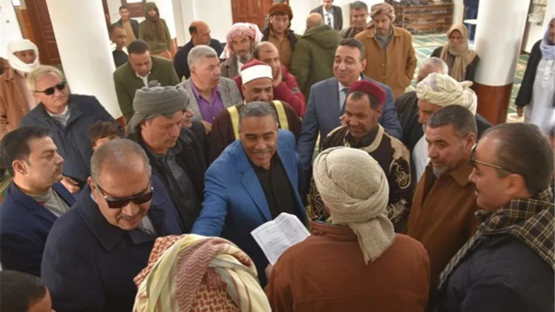 محافظ مطروح للجهاز التنفيذى: يسروا ولا تعسروا على المواطنين