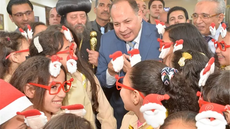 محافظ أسيوط يزور الكنائس لليوم الثانى للتهنئة بعيد الميلاد
