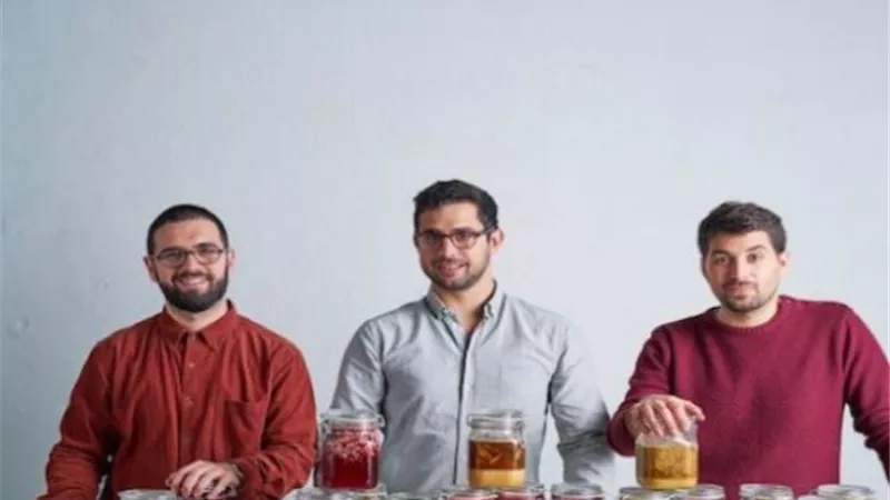3 شباب يؤسسون مطعما بلا مخلفات والأرباح تتزايد