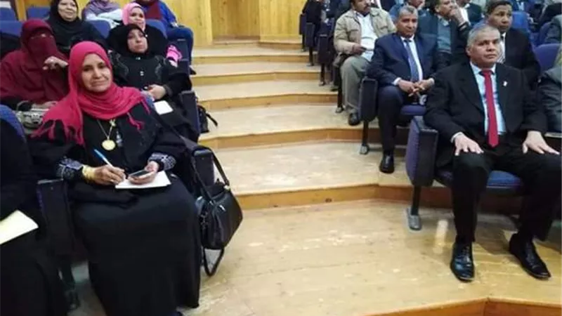 الداخلة التعليمية تناقش خطة الإمتحانات وتفعيل الأنشطة بالمدارس .صور