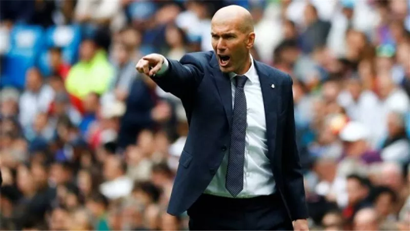 زيدان يعلن تشكيل ريال مدريد الرسمي لمواجهة فالنسيا