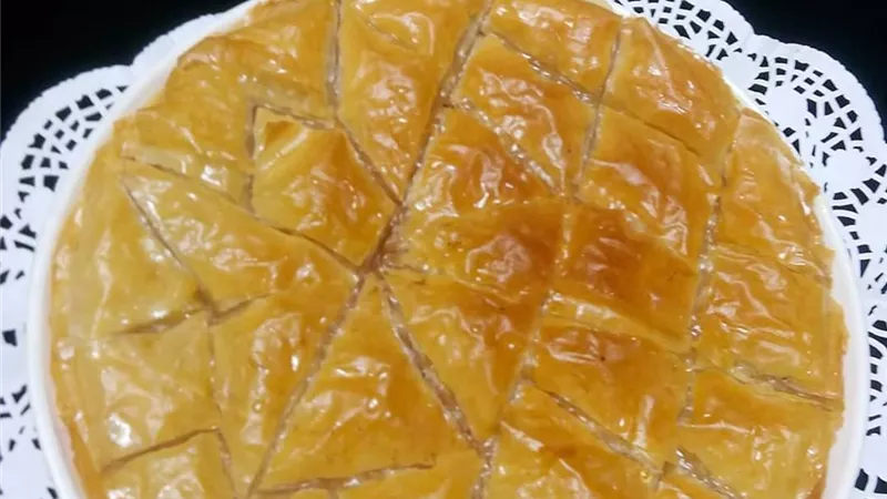 تعرفى على طريقة عمل الجلاش بالمكسرات