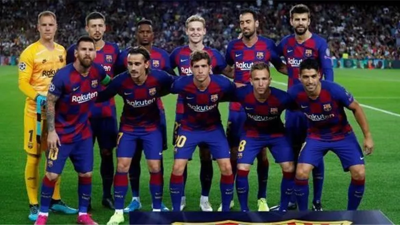 تشكيل برشلونة المتوقع لمواجهة أتلتيكو مدريد فى السوبر الإسبانى اليوم