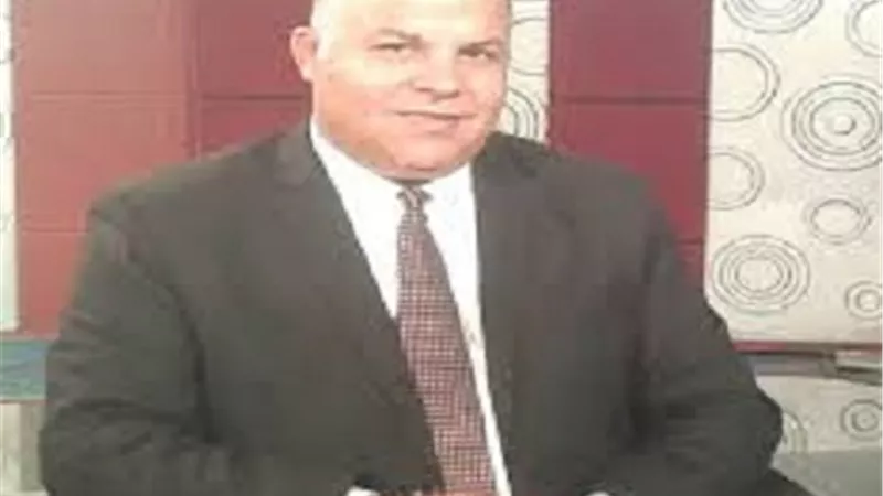 خصم ٥ أيام لمدير مدرسة ومشرف وفصل 6 طلاب للتعدي على طالب ثانوي بالاسماعيلية