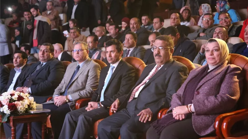 وزير الرياضة يشهد حفل توزيع جوائز مسابقة العمل الأول للموهوبين في المجالات الادبية...صور
