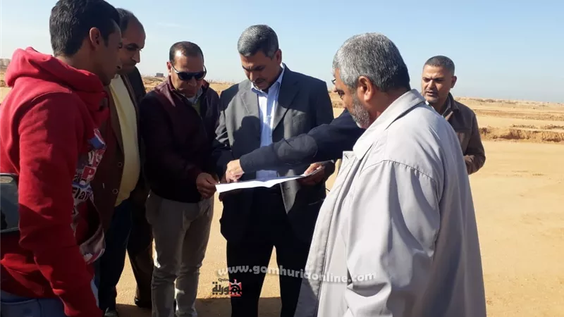 رئيس جهاز العاشر من رمضان يشهد اختبارات استلام وتشغيل شبكات المياه بقطع الأراضي السكنية