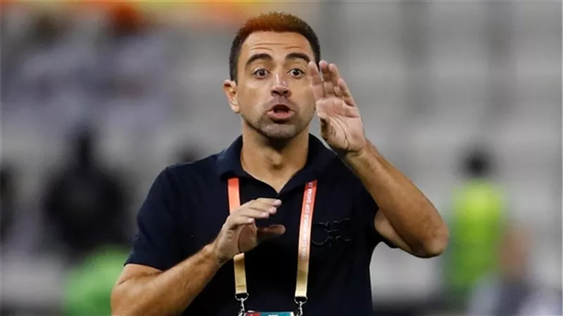 بعد السقوط أمام أتليتكو .. الكشف عن تفاصيل تعاقد برشلونة مع تشافي