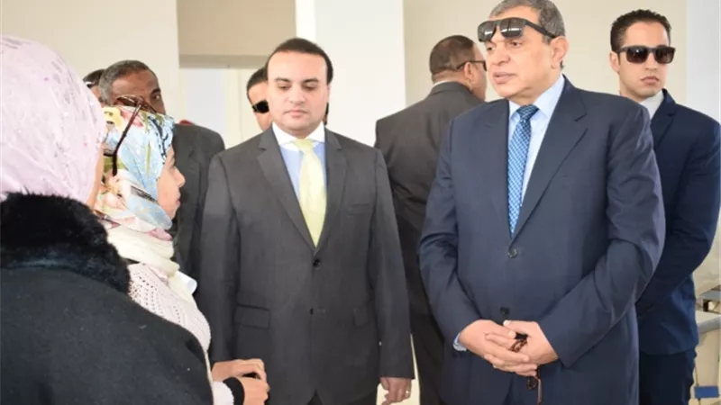 وزير القوي العاملة يعلن استياءه عن مركز التدريب المهني بالأقصر