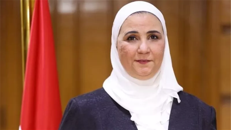 مسنة تعيش فى الشارع لمدة 4 سنوات..والتضامن تنقلها لدار رعاية