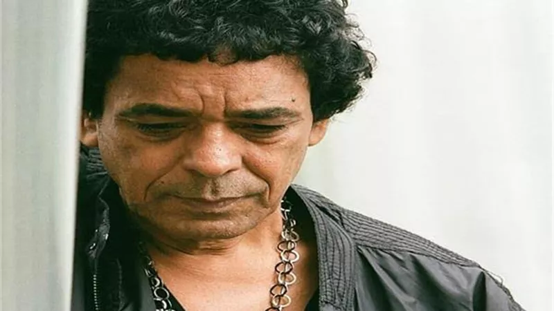 شاهد .. احدث ظهور للكينج محمد منير بإطلالة صادمه