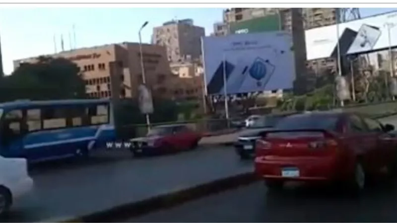 المرور: إعادة فتح شارع الهرم بعد انتهاء أعمال المترو وسط انتشار الخدمات