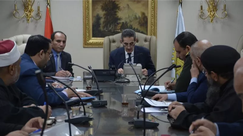 محافظ الغربية يطالب بضرورة إعداد تجربة (محاكاة) لعملية الإخلاء بالمدارس