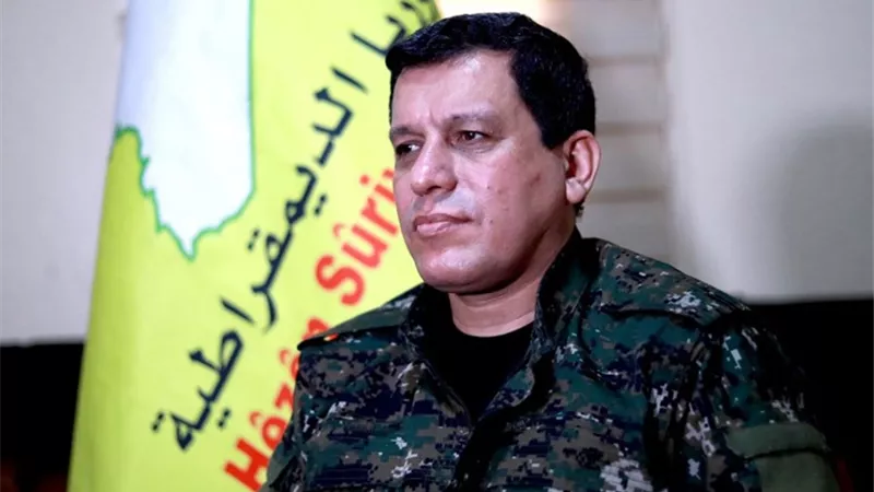قائد قوات سوريا الديمقراطية: توقعنا تدخلات خارجية في سوريا وخاصة من تركيا