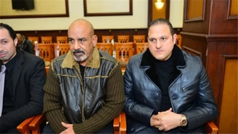 محمد لطفى واسامة منير وزيادة فى عزاء والد ايهاب توفيق .. صور