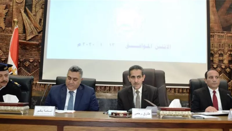 رحمى .. إزالة المعوقات التي تواجه قطاع التعليم والصحة لتقديم خدمة متطورة للمواطنين بالغربية